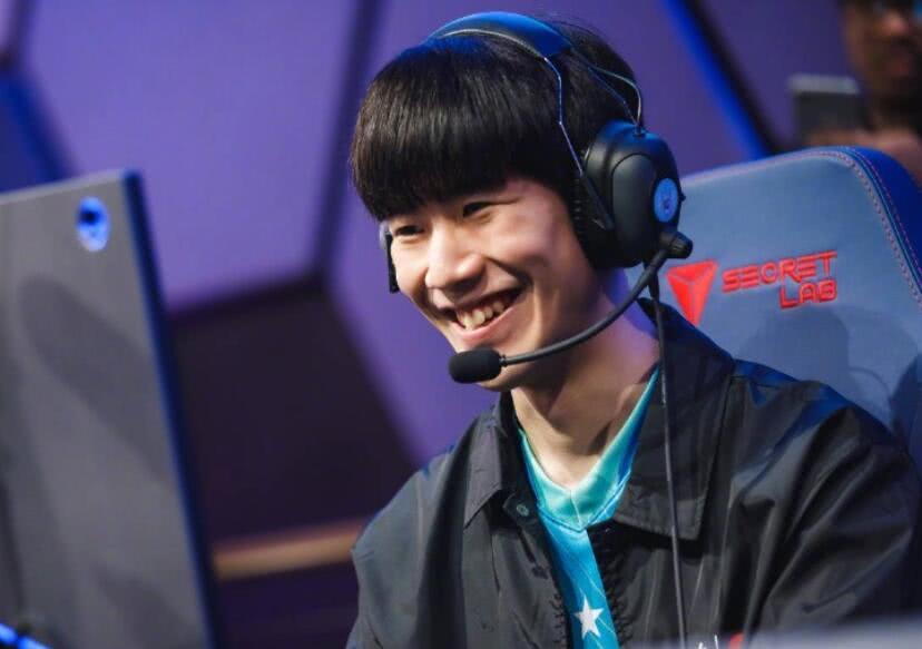 满的句号 满的句号