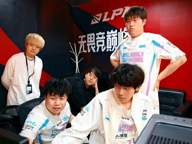 提醒着我们 提醒着我们