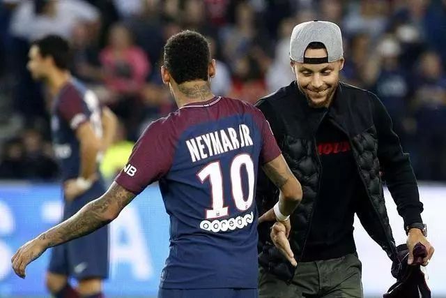 自我排除使 自我排除使